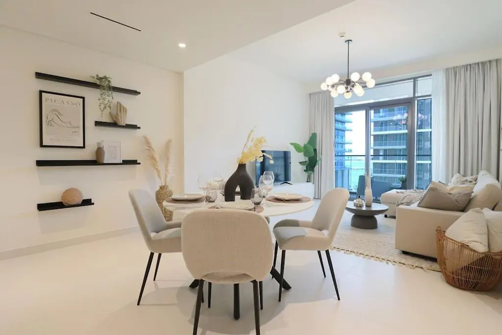 Apartment Higuests - Emaar Beachfront Haven With Majestic Marina Views Dubai United Arab Emirates