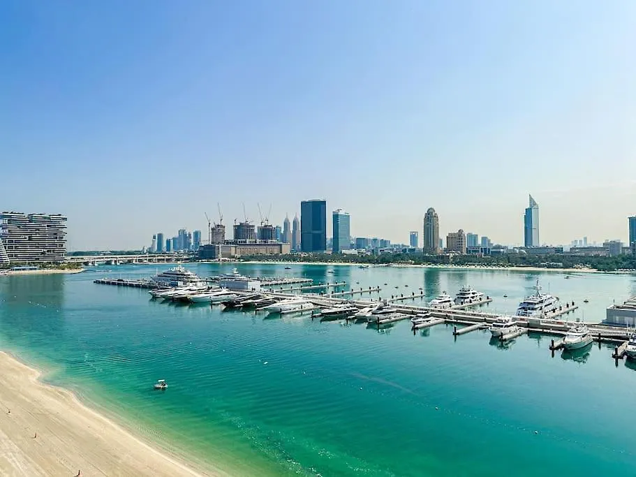 Apartment Higuests - Emaar Beachfront Haven With Majestic Marina Views Dubai